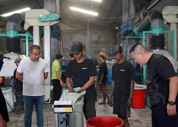 Indonesian Clients' In-depth Factory Visit for Coconut Shell Activated Carbon: Witnessing Production Strength and Cooperation Sincerity